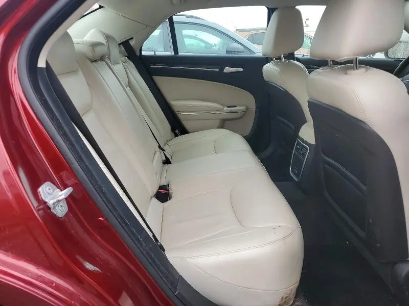 2015 CHRYSLER 300 LIMITED  