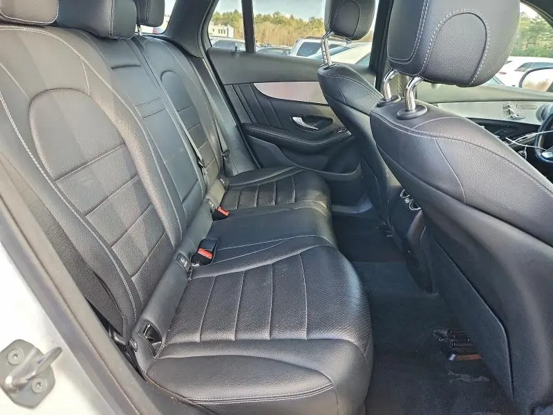 2019 MERCEDES-BENZ GLC 300 4MATIC  