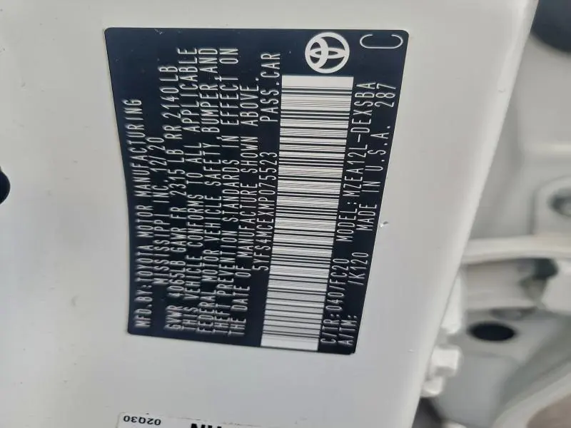 2021 TOYOTA COROLLA SE  