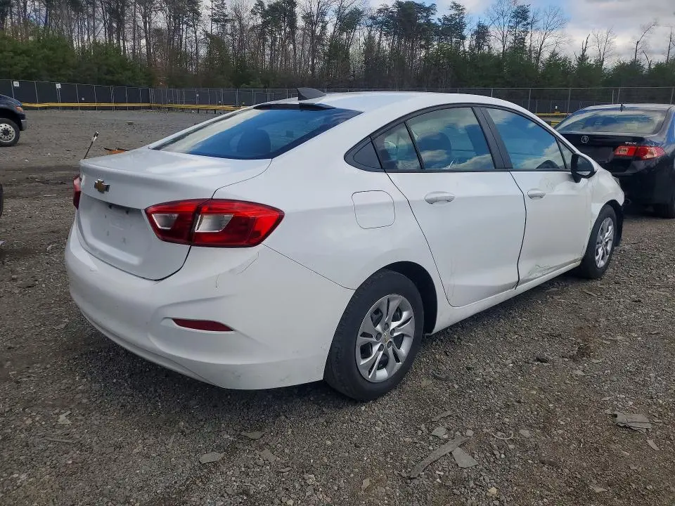 2019 CHEVROLET CRUZE   