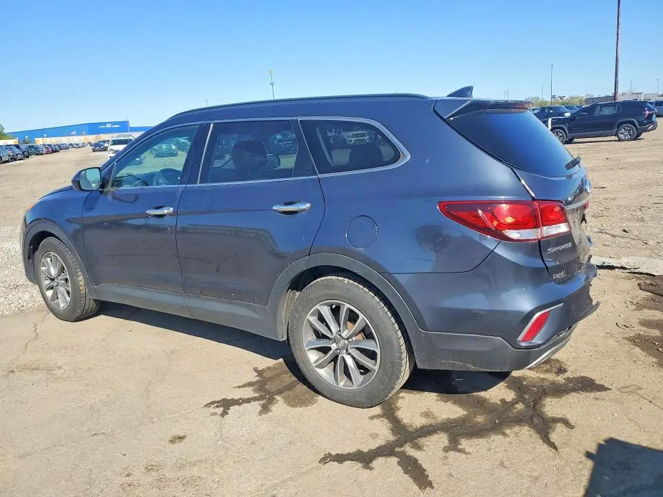 2017 HYUNDAI SANTA FE SE  