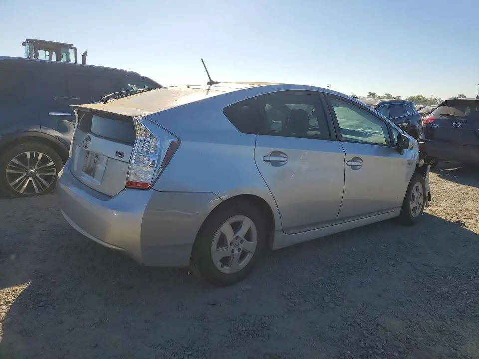 2010 TOYOTA PRIUS IV  