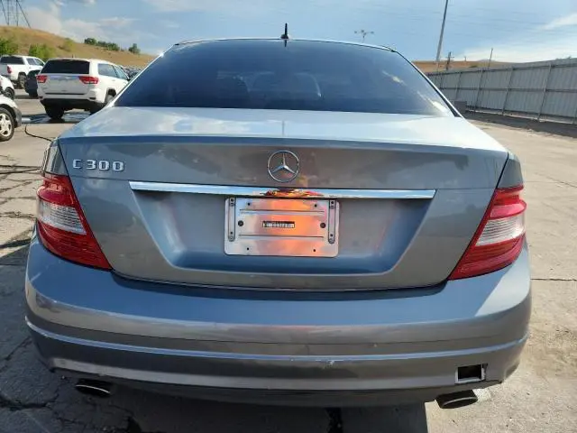 2011 MERCEDES-BENZ C 300  