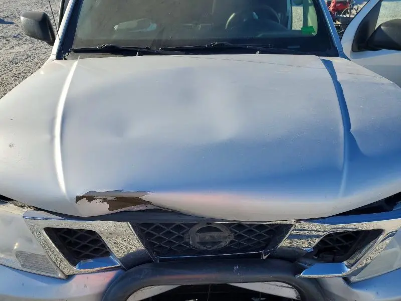 2012 NISSAN FRONTIER SV V6  