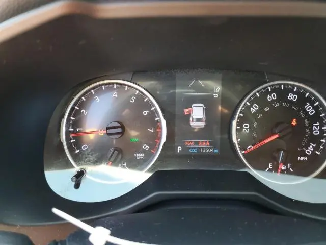 2021 TOYOTA RAV4 XLE  