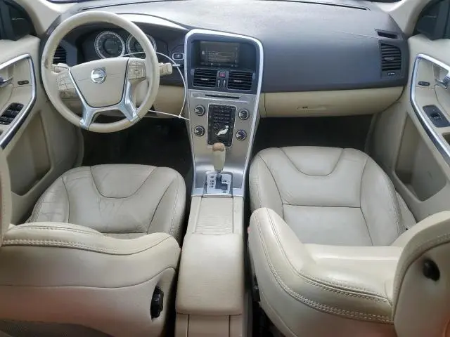 2011 VOLVO XC60 3.2  
