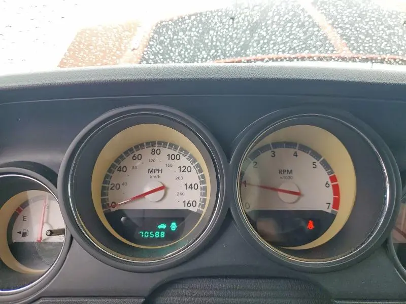 2010 DODGE CHALLENGER R  