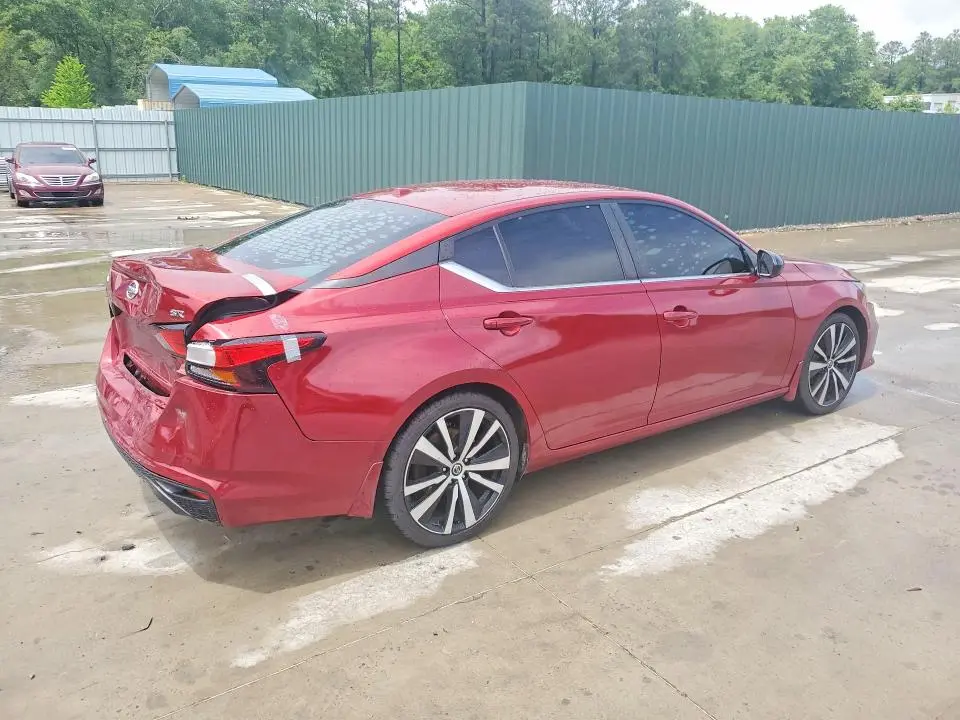 2019 NISSAN ALTIMA SR  