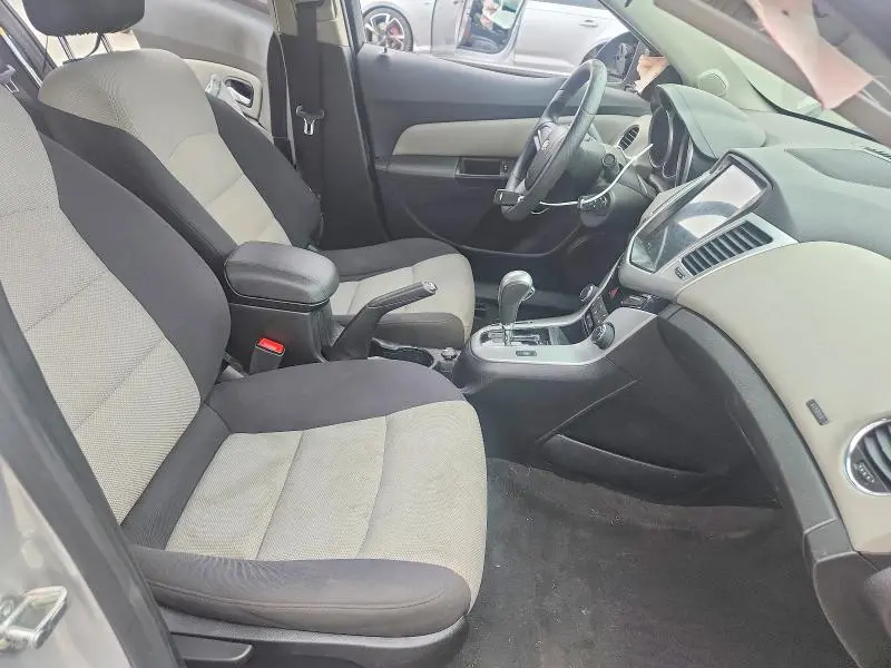 2015 CHEVROLET CRUZE LS  