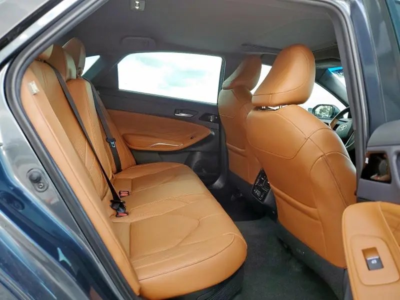 2021 TOYOTA AVALON LIMITED  