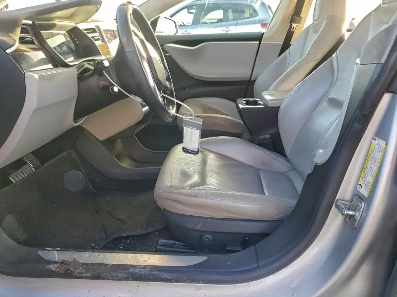 2015 TESLA MODEL S 85D  