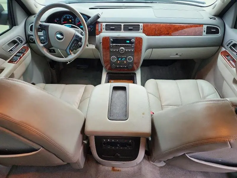 2010 CHEVROLET TAHOE K1500 LT  