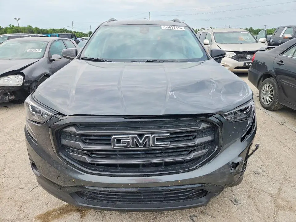 2021 GMC TERRAIN SLT  
