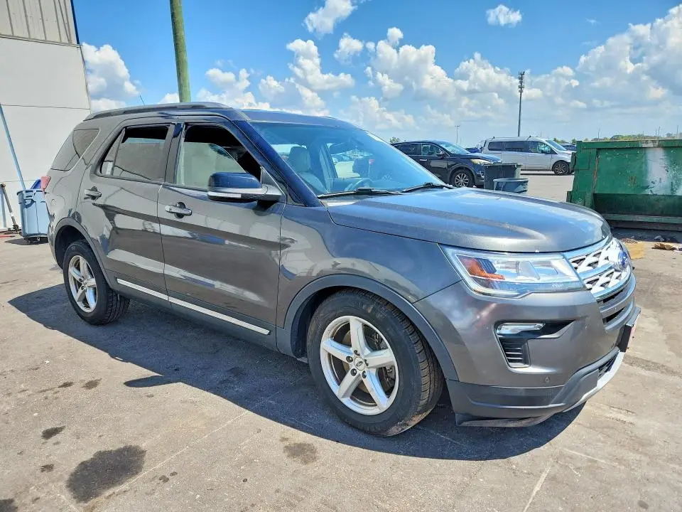 2018 FORD EXPLORER XLT  