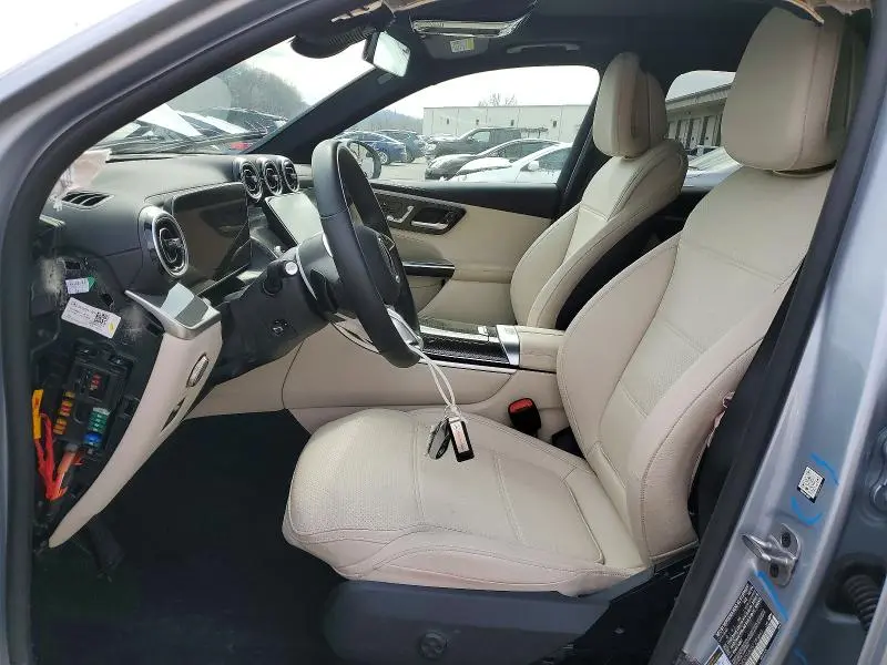 2025 MERCEDES-BENZ GLC 350E  