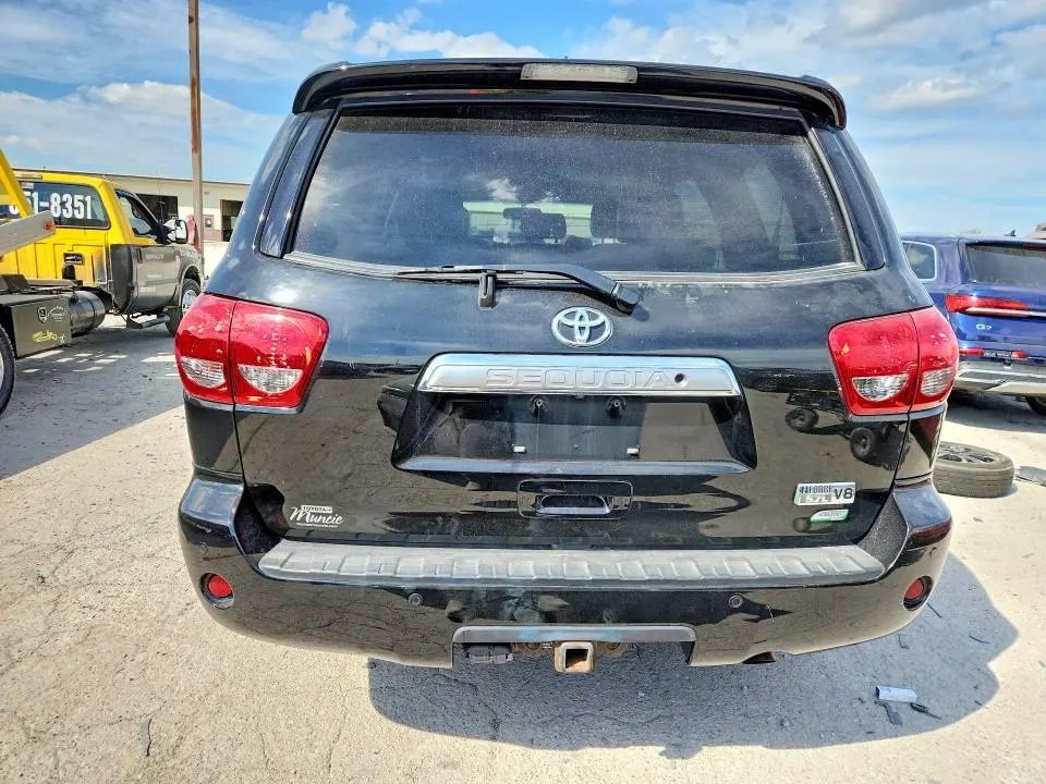2013 TOYOTA SEQUOIA LIMITED  