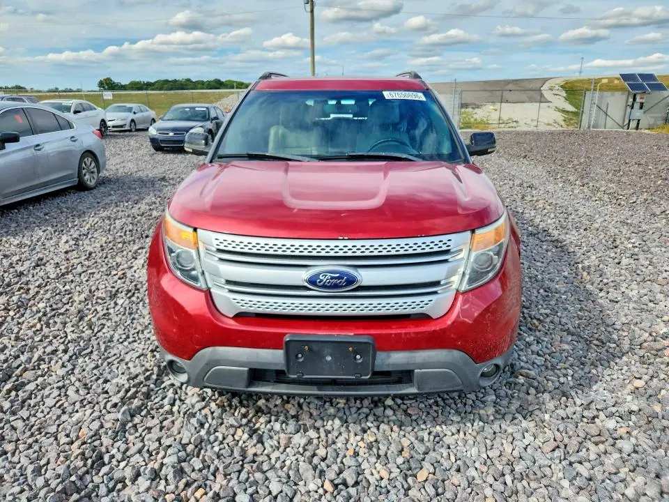 2011 FORD EXPLORER XLT  