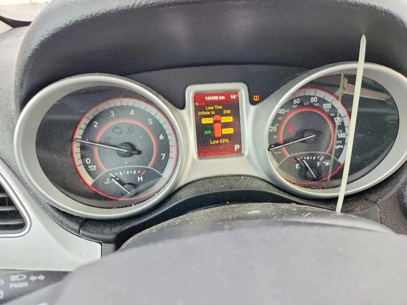 2015 DODGE JOURNEY SE  