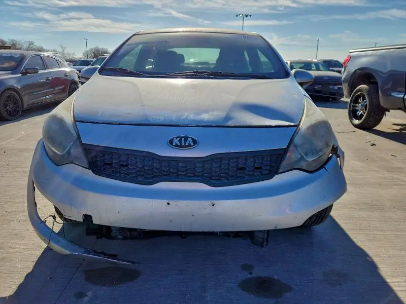 2016 KIA RIO LX  