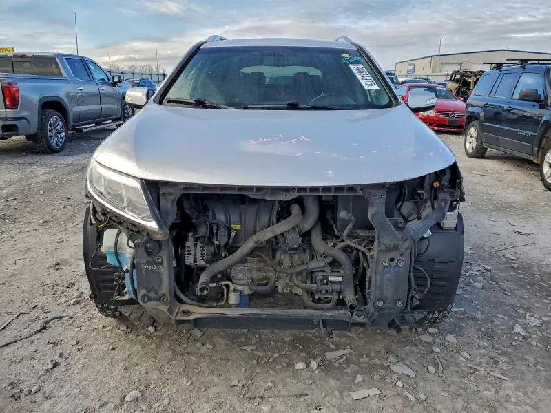 2014 KIA SORENTO LX  