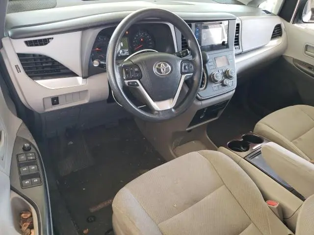 2015 TOYOTA SIENNA   