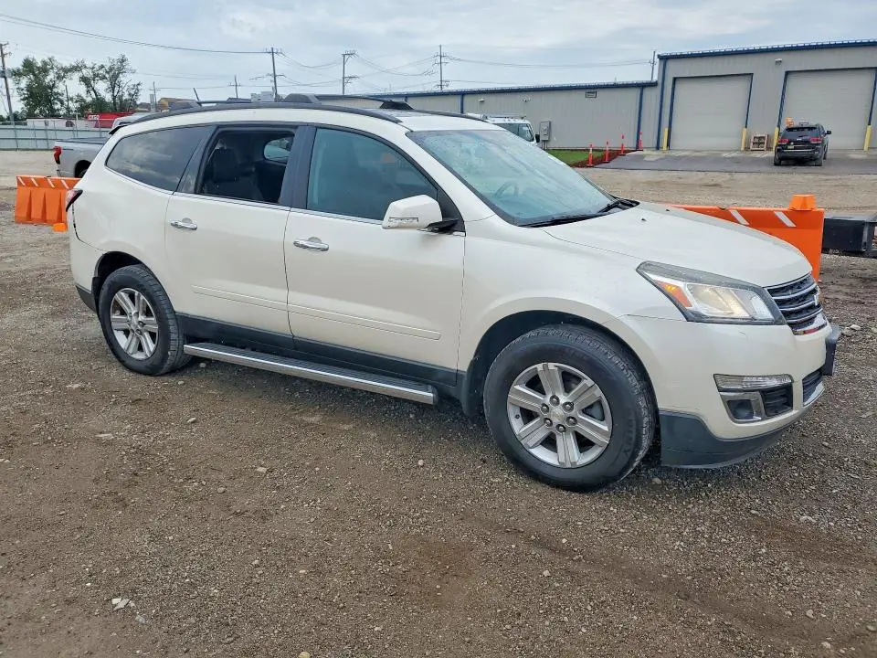 2013 CHEVROLET TRAVERSE LT  
