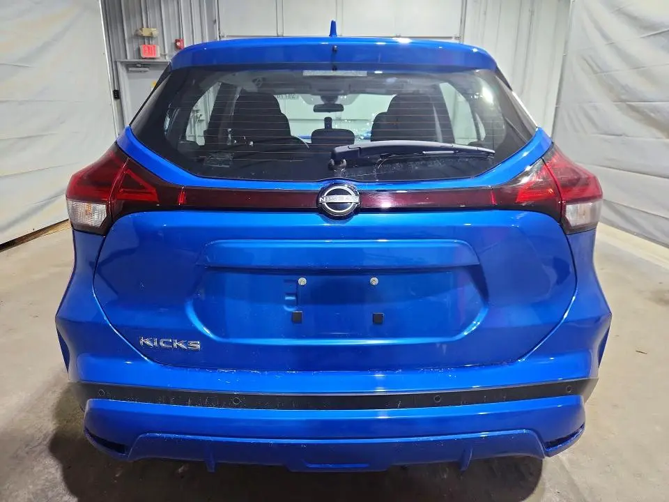 2024 NISSAN KICKS S  