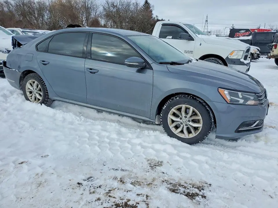 2018 VOLKSWAGEN PASSAT S  