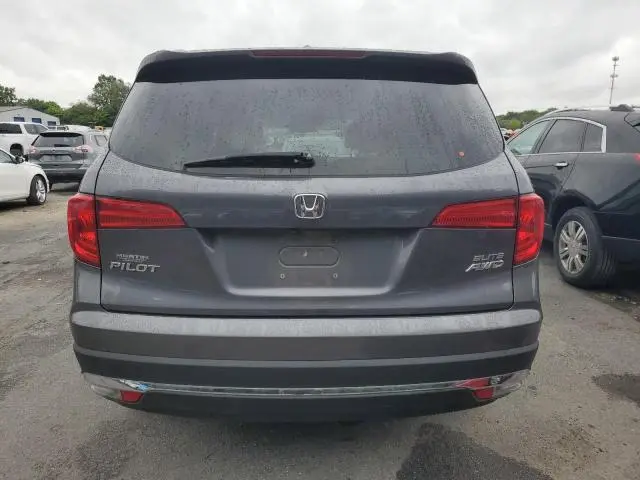 2017 HONDA PILOT ELITE  
