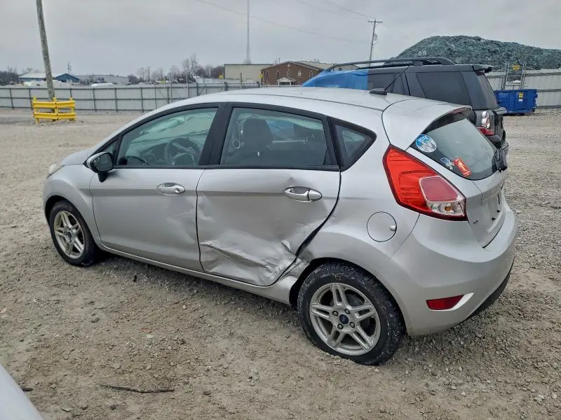 2018 FORD FIESTA SE  