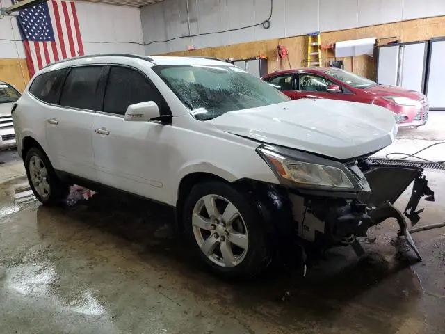 2017 CHEVROLET TRAVERSE LT  