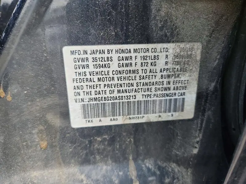 2010 HONDA FIT   