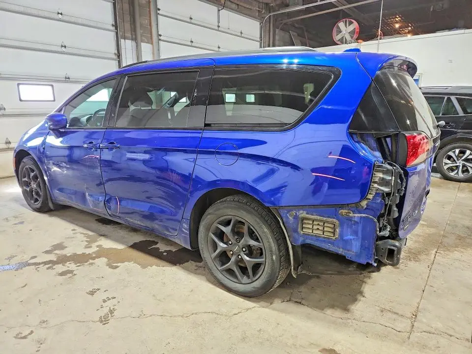 2020 CHRYSLER PACIFICA TOURING L PLUS  