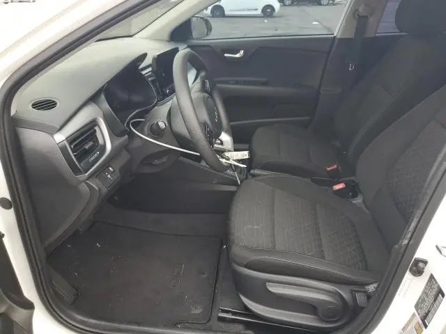 2022 KIA RIO LX  