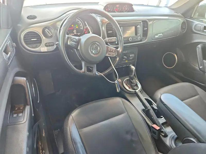 2013 VOLKSWAGEN BEETLE   