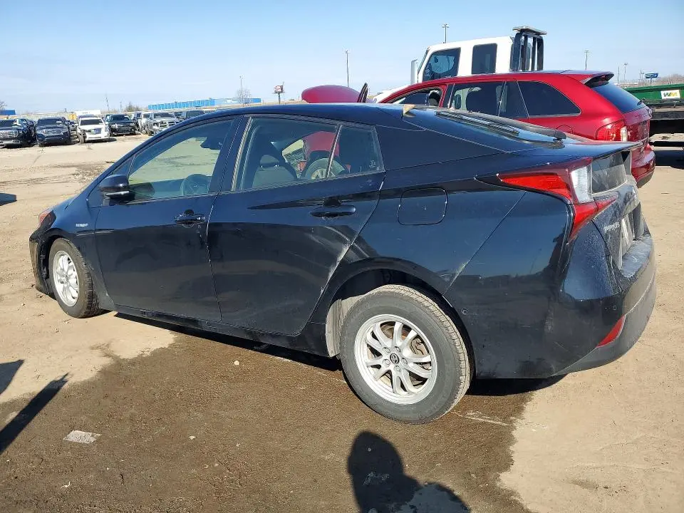 2021 TOYOTA PRIUS LE  