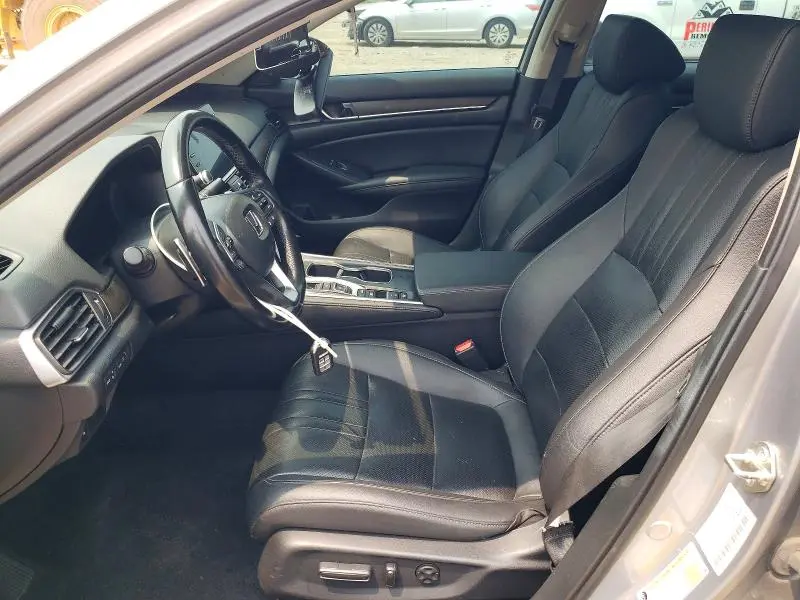 2019 HONDA ACCORD TOURING HYBRID  