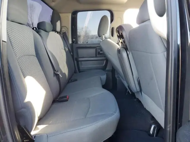 2016 RAM 1500 ST