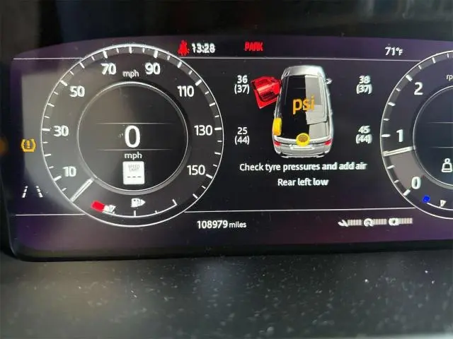 2019 LAND ROVER RANGE ROVER SPORT HSE  