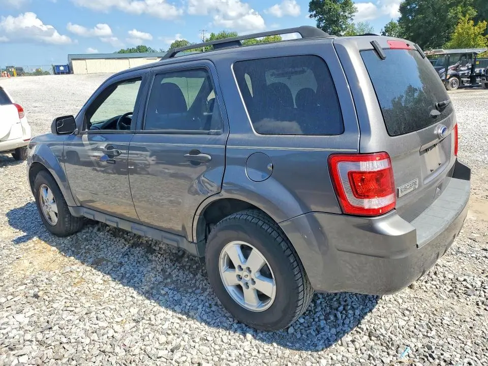 2011 FORD ESCAPE XLT  