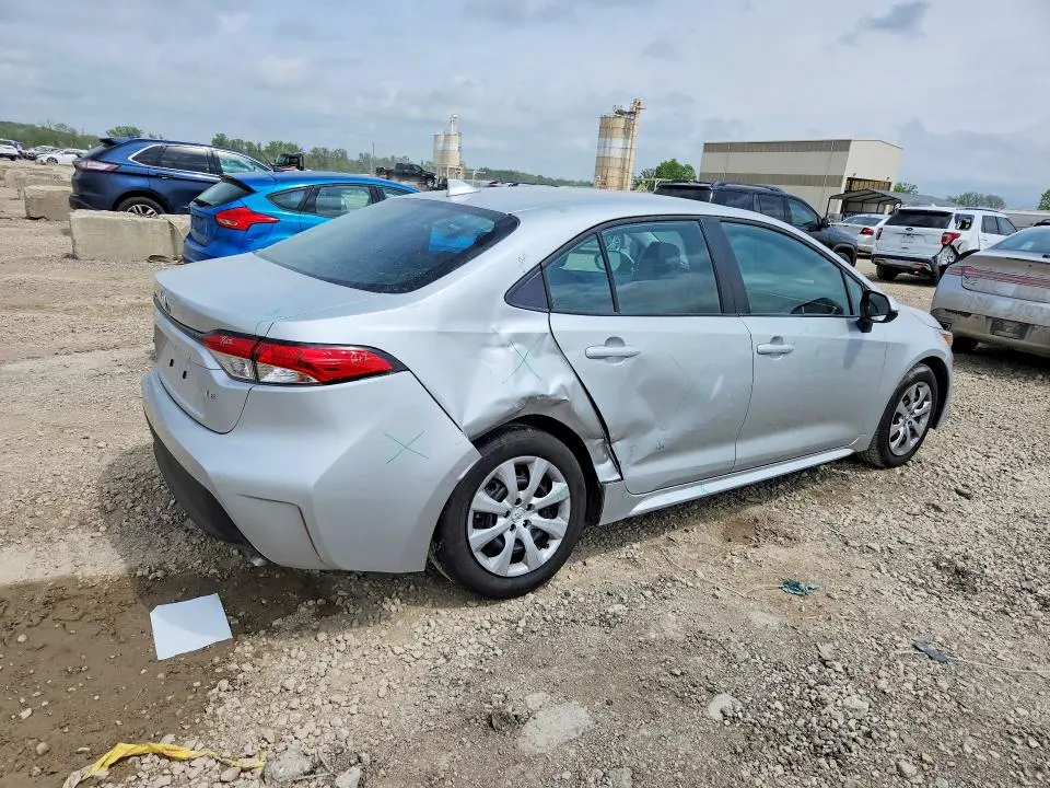 2025 TOYOTA COROLLA LE  