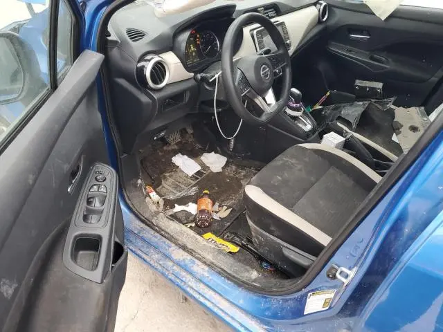 2021 NISSAN VERSA SV  