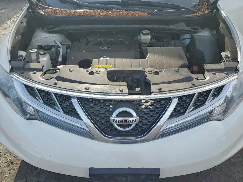 2012 NISSAN MURANO S  