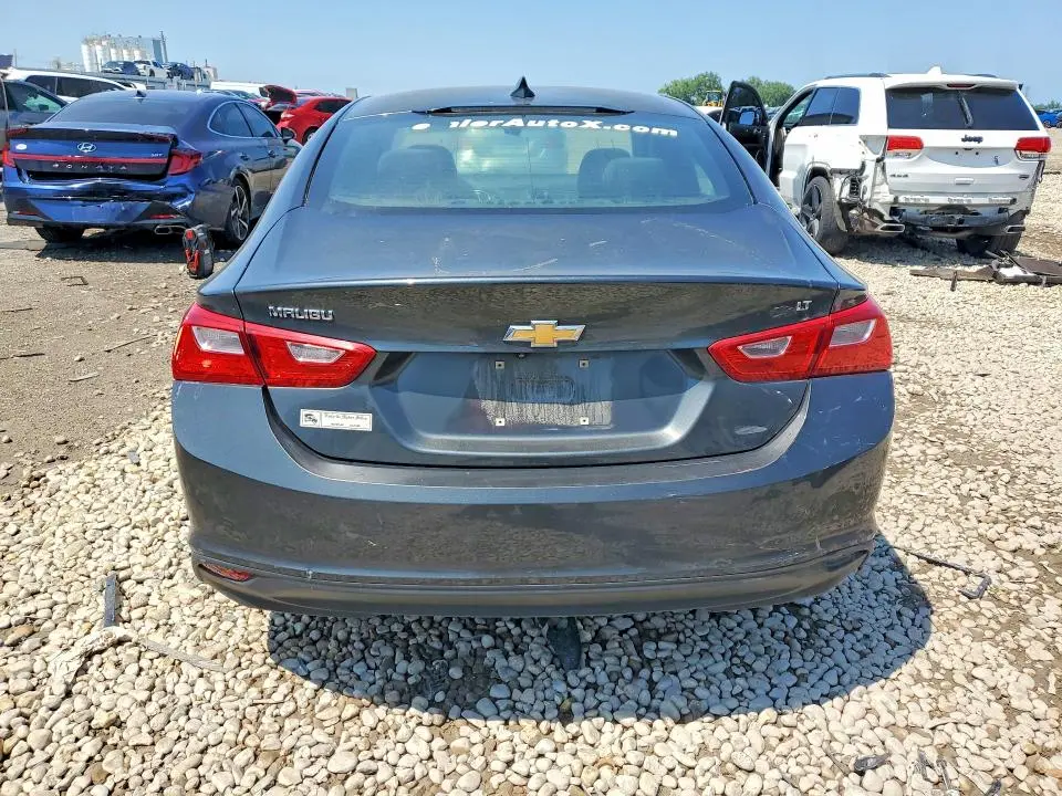 2017 CHEVROLET MALIBU LT  