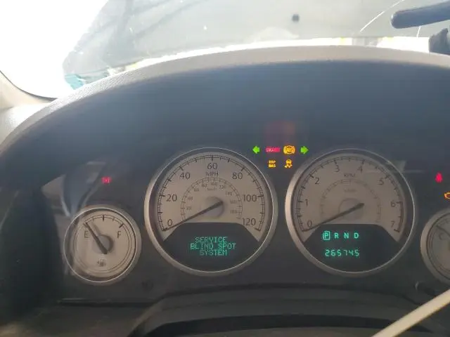 2010 CHRYSLER TOWN & COUNTRY TOURING PLUS  