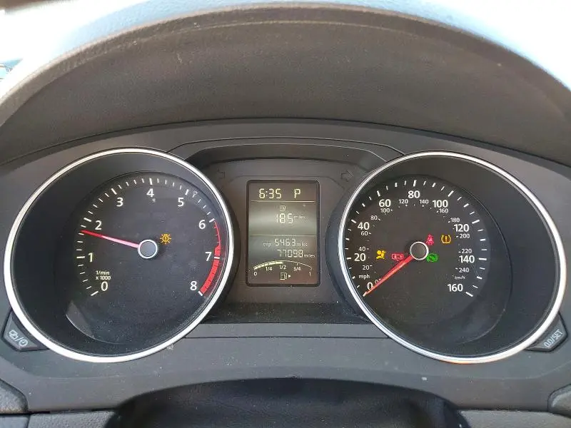 2015 VOLKSWAGEN JETTA BASE  