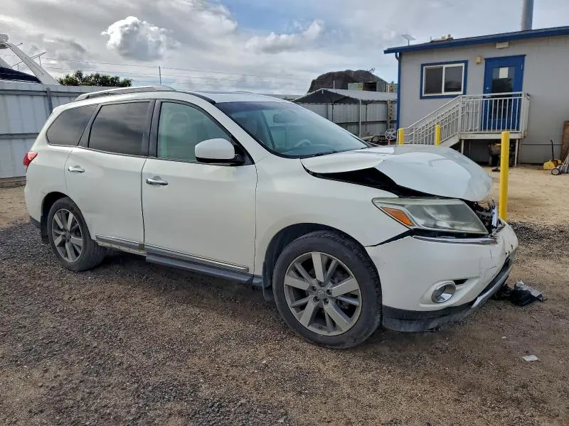 2013 NISSAN PATHFINDER S  
