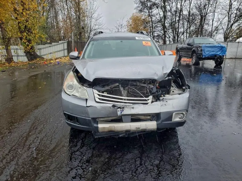 2010 SUBARU OUTBACK 2.5I LIMITED  