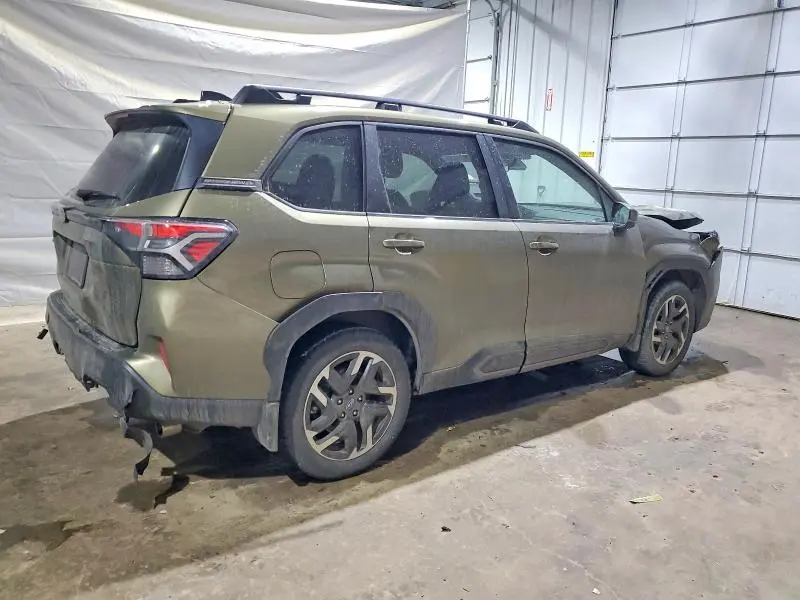 2025 SUBARU FORESTER LIMITED  