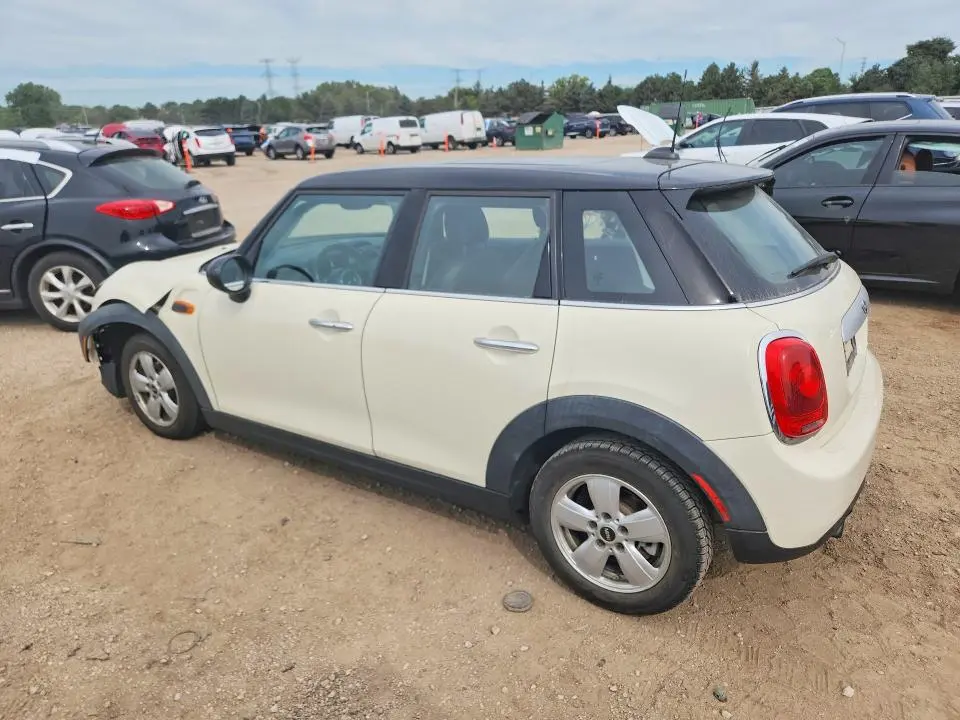 2015 MINI COOPER   